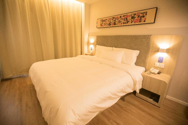 Hanting Hotel (Puyang City Center Plaza) image