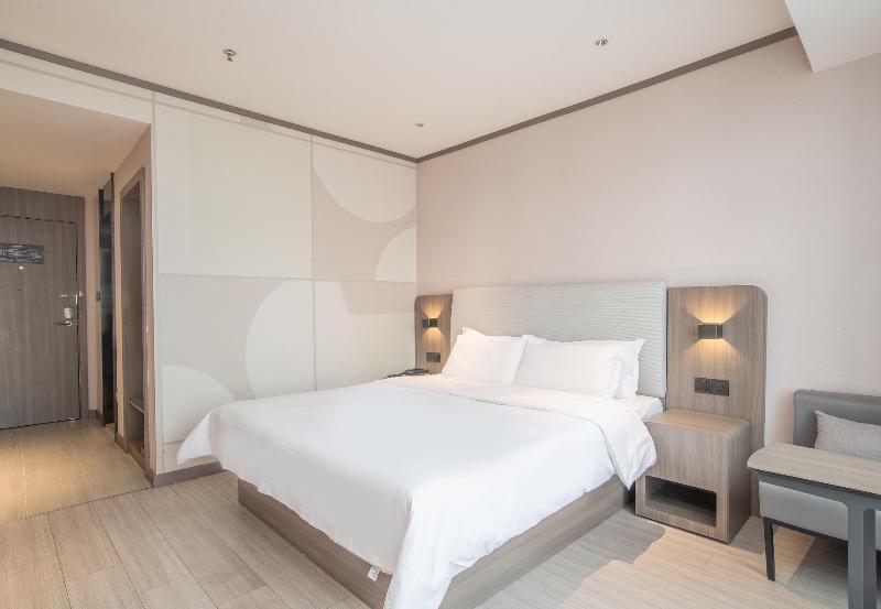 Hanting Hotel (Hebi Yulong Love City) image