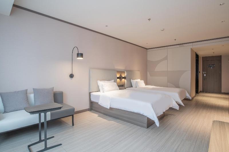 Hanting Hotel (Hebi Yulong Love City) image