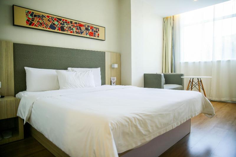 Hanting Hotel (Pingdingshan Railway Station) image