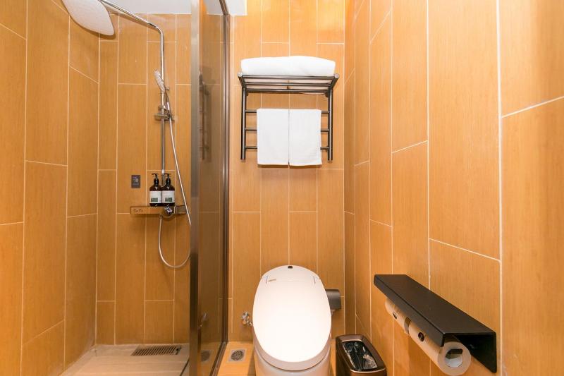 Ji Hotel (HangzhouEast Railway Station West Square image