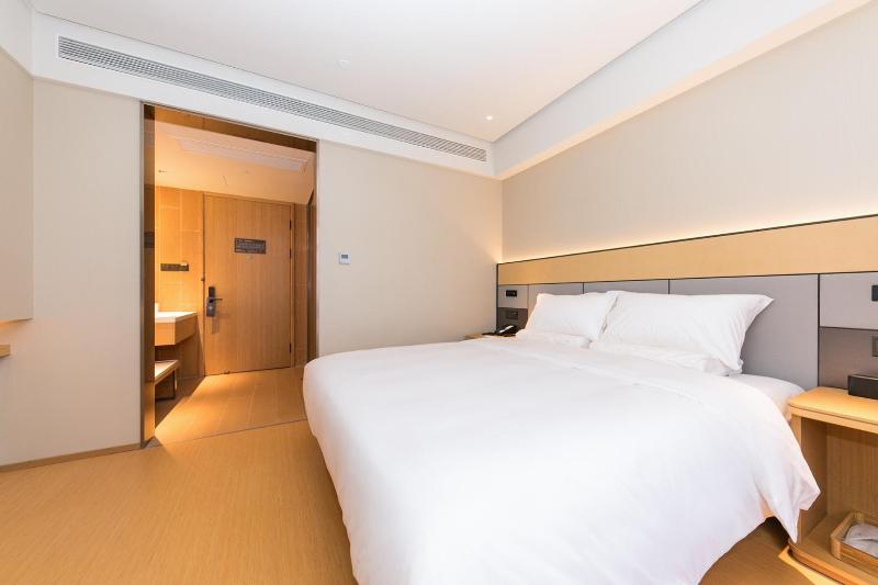 Ji Hotel (HangzhouEast Railway Station West Square image