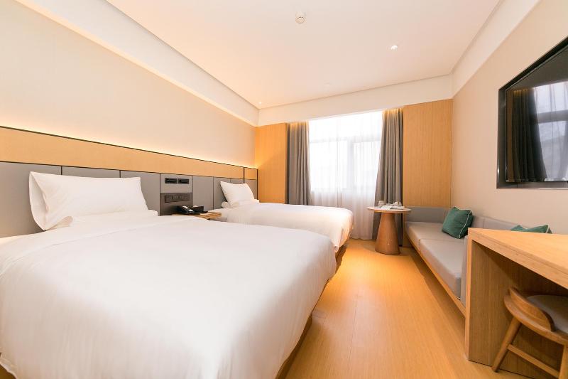Ji Hotel (HangzhouEast Railway Station West Square image