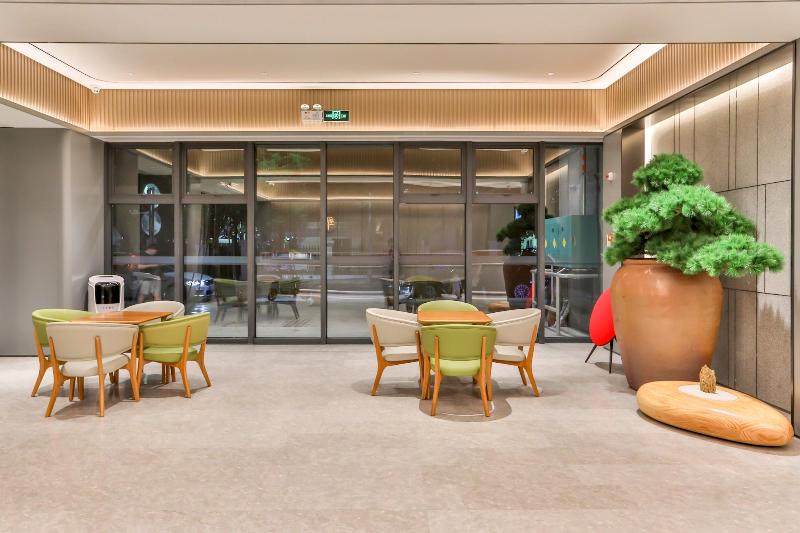 Ji Hotel (Shenzhen Nanshan Metro Station) image