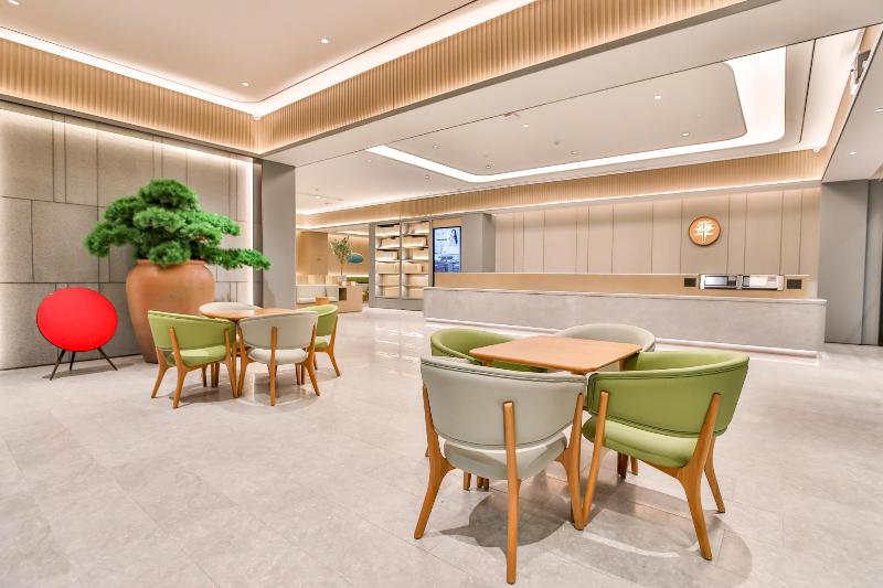 Ji Hotel (Shenzhen Nanshan Metro Station) image