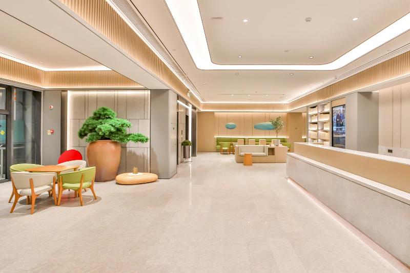 Ji Hotel (Shenzhen Nanshan Metro Station) image