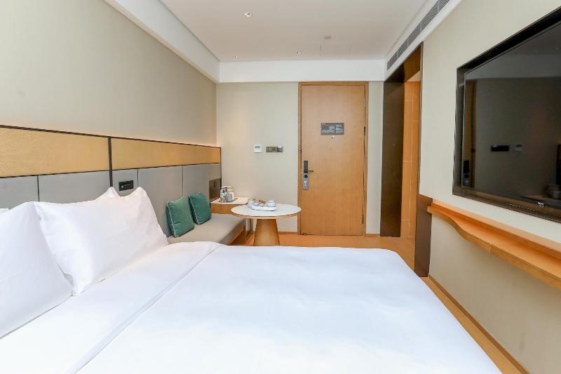 Ji Hotel (Shenzhen Nanshan Metro Station) image