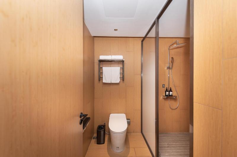 Ji Hotel(Quwo Dongcheng Plaza) image