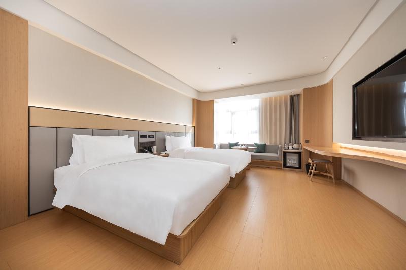 Ji Hotel(Quwo Dongcheng Plaza) image