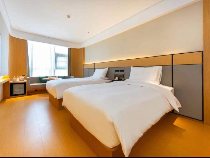 Ji Hotel(Quwo Dongcheng Plaza) image