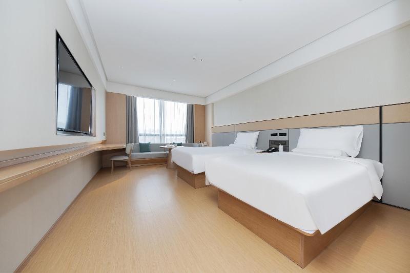 Ji Hotel (Daming County Government Store) image