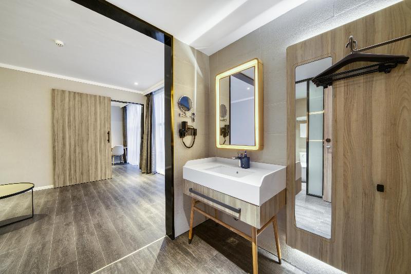 Hanting Hotel (China Home Textile City Store In Xu image