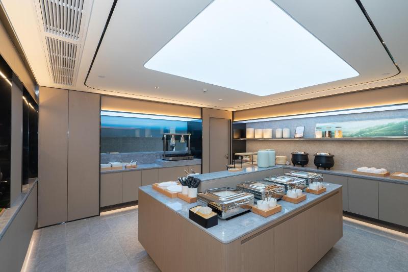 Ji Hotel Shenzhen Shawei Metro Station image