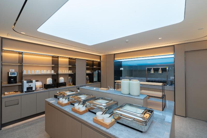 Ji Hotel Shenzhen Shawei Metro Station image
