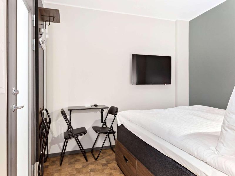 Sure Hotel Studio by Best Western Bromma image