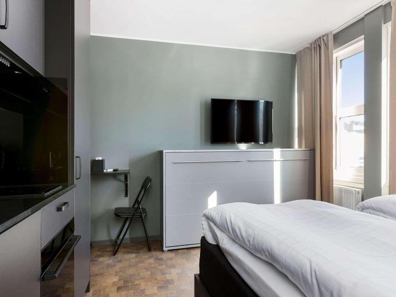 Sure Hotel Studio by Best Western Bromma image