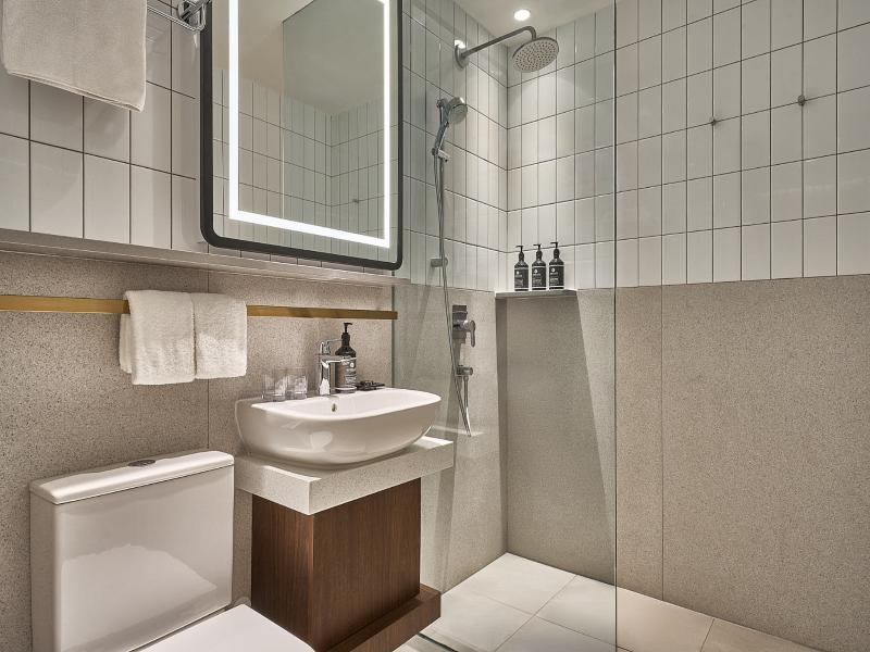 Oakwood Premier Raffles Place Singapore  image