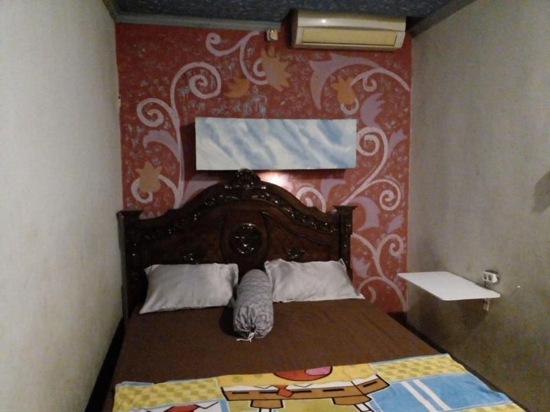 Hotel Alifah 1 by ZUZU image