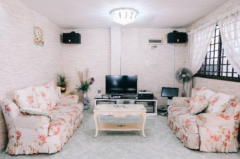 Camelia Homestay by ZUZU image