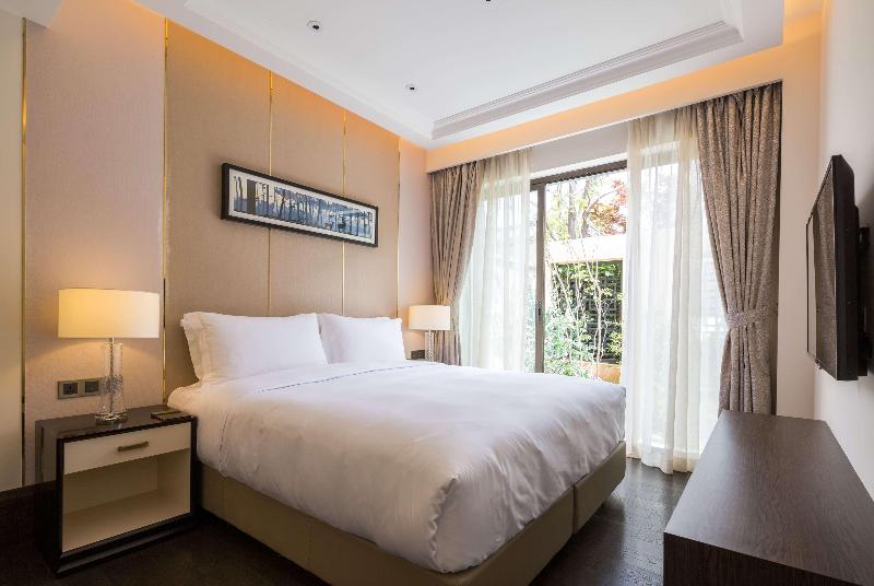 Wyndham Grand Royal Hotel Jinlin Lijiang image