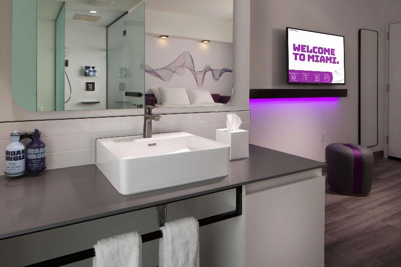 YOTEL Miami, Select by Hilton 5