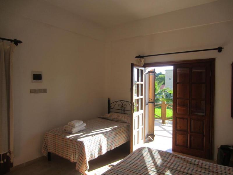 Glaro Garden Hotel