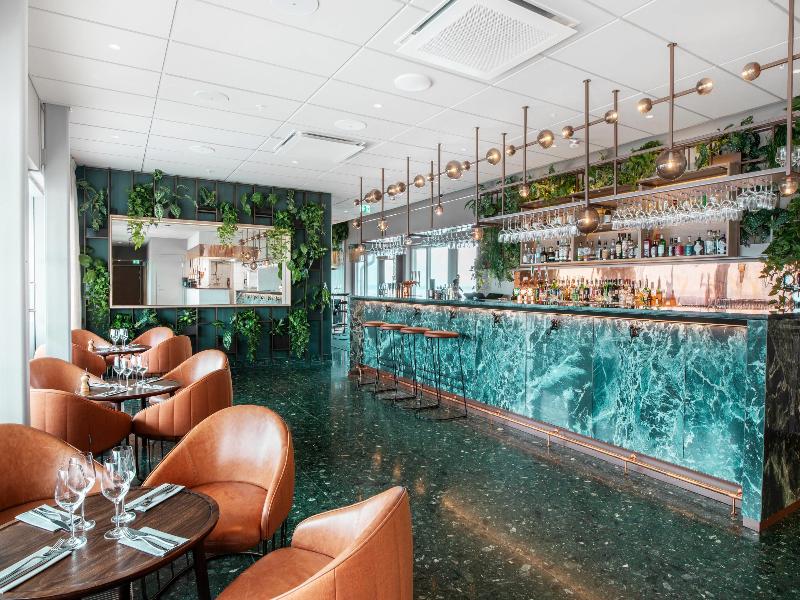 Clarion Hotel Sea U image