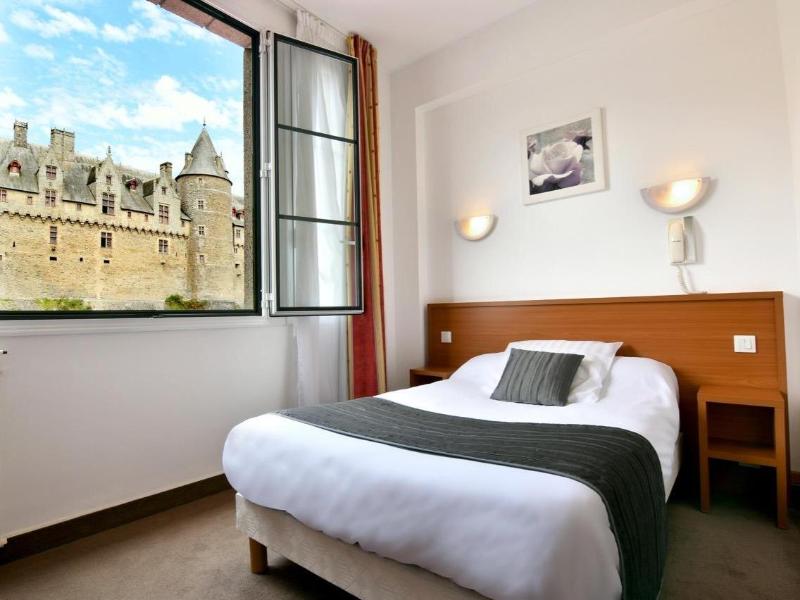 Logis Hotel du Chateau image