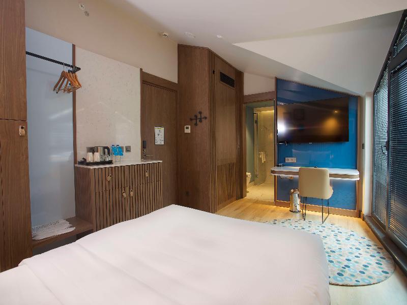 Hampton by Hilton Istanbul Old City image