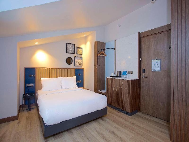 Hampton by Hilton Istanbul Old City image
