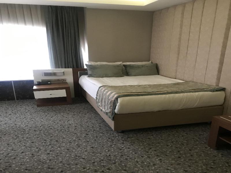 Royal Sweet Hotel image