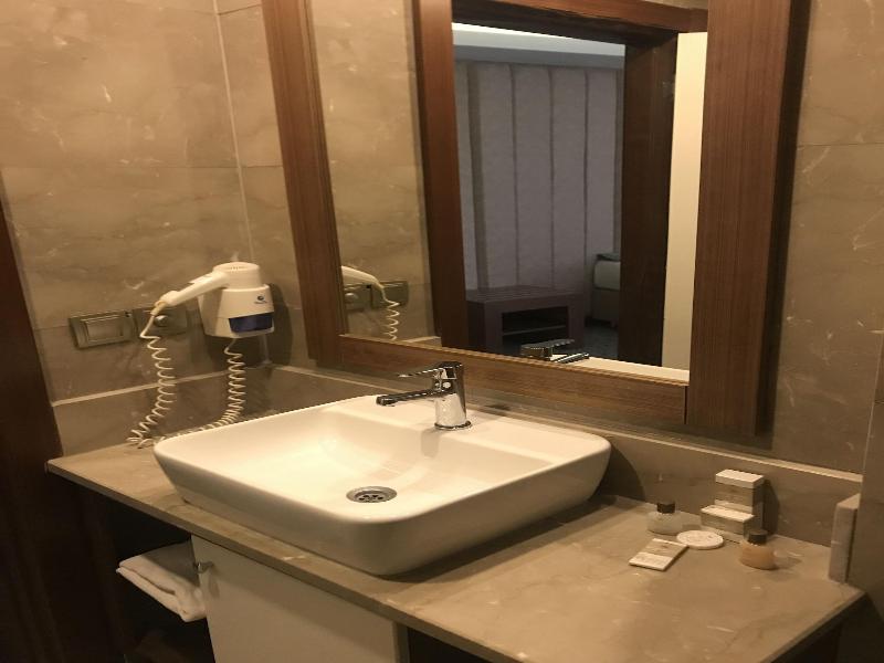 Royal Sweet Hotel image