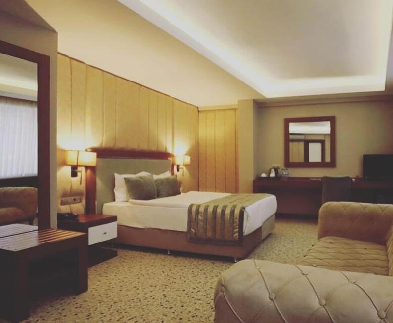 Royal Sweet Hotel image