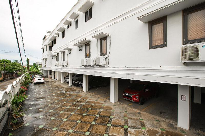 Formerly RedDoorz Near Palembang Trade Center 3 image
