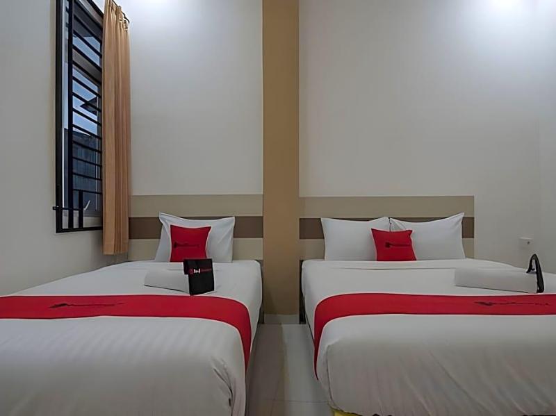 Formerly RedDoorz Near Palembang Trade Center 3 image