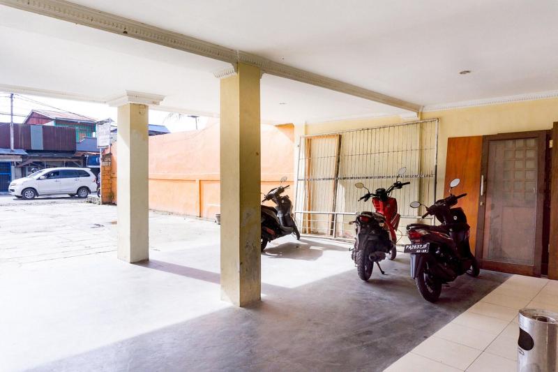 Formerly RedDoorz near Sentani Airport Jayapura image