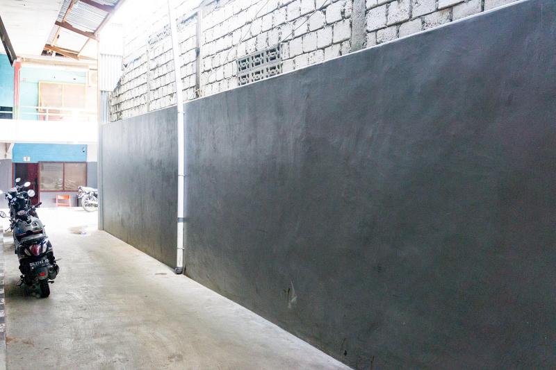 Formerly RedDoorz near Sentani Airport Jayapura image