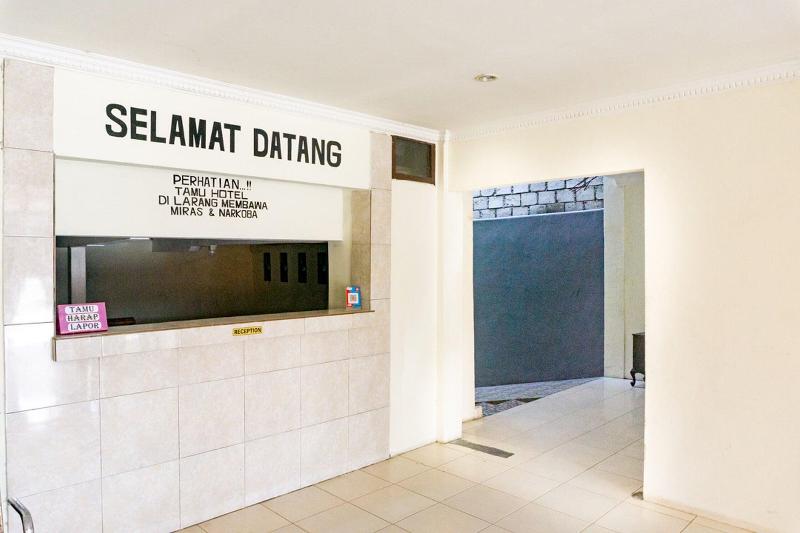 Formerly RedDoorz near Sentani Airport Jayapura image