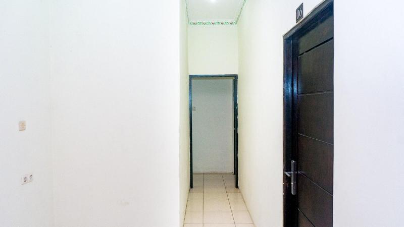 Formerly RedDoorz near Sentani Airport Jayapura image
