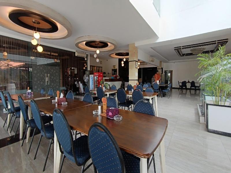 Odaita Hotel image