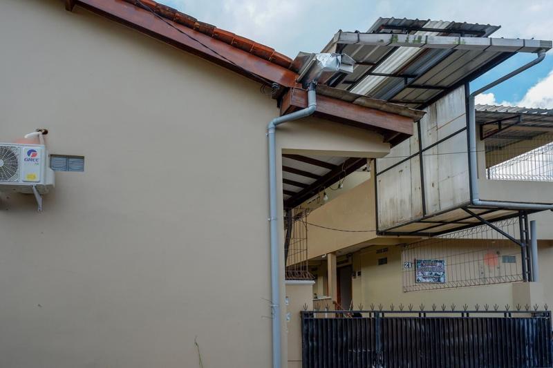 Formerly RedDoorz Syariah near GOR Satria 4 image