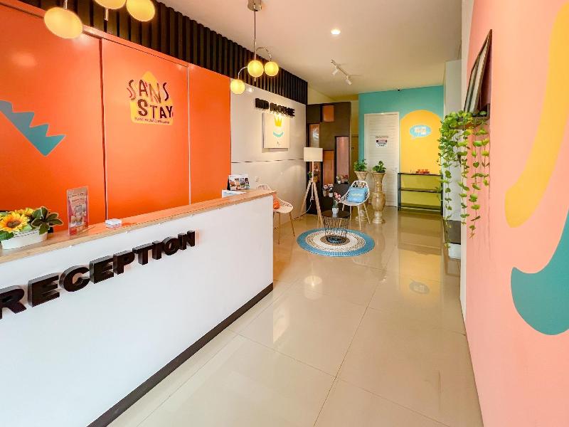 Formerly RedDoorz @ Bukit Palma Surabaya image