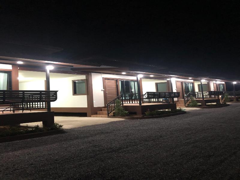 Thalang Resort image