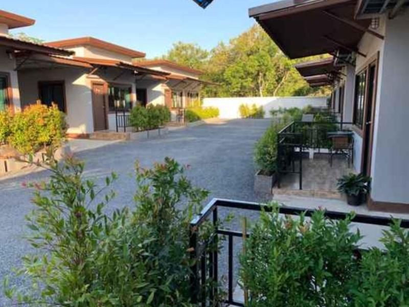 Thalang Resort image