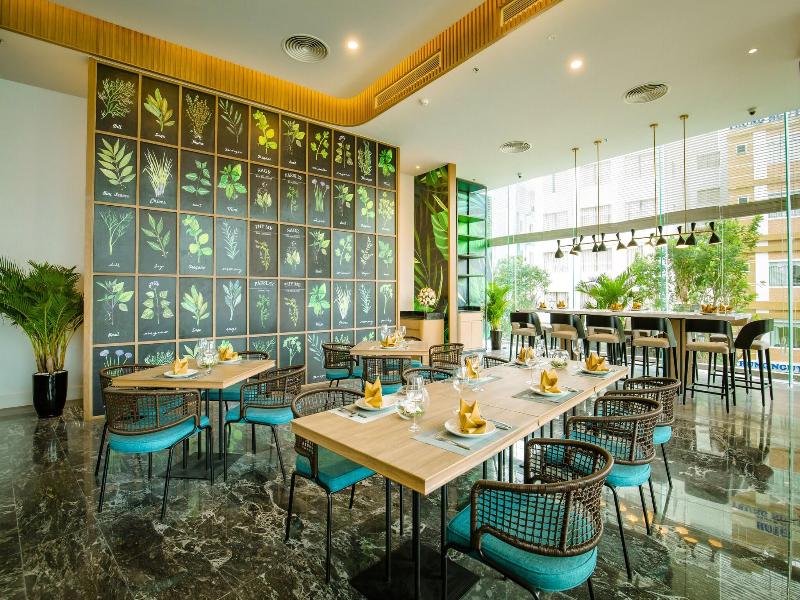 FLC City Hotel Beach Quy Nhon image