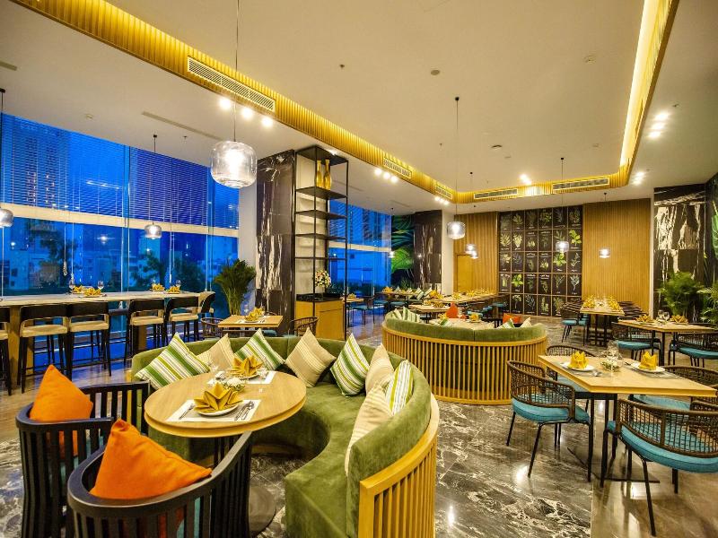 FLC City Hotel Beach Quy Nhon image