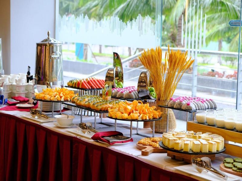 FLC City Hotel Beach Quy Nhon image