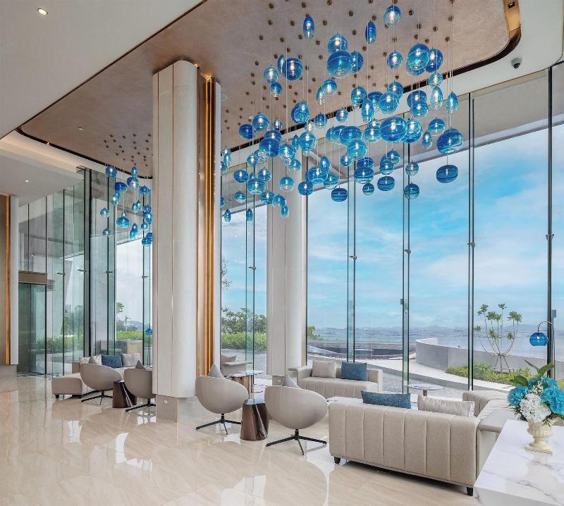 S. Sriracha Hotel & Residence image