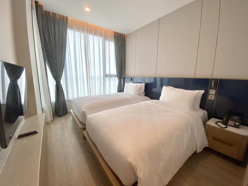 S. Sriracha Hotel & Residence image