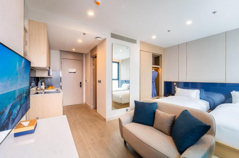 S. Sriracha Hotel & Residence image
